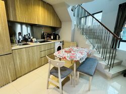 Floraview (D20), Apartment #522703801